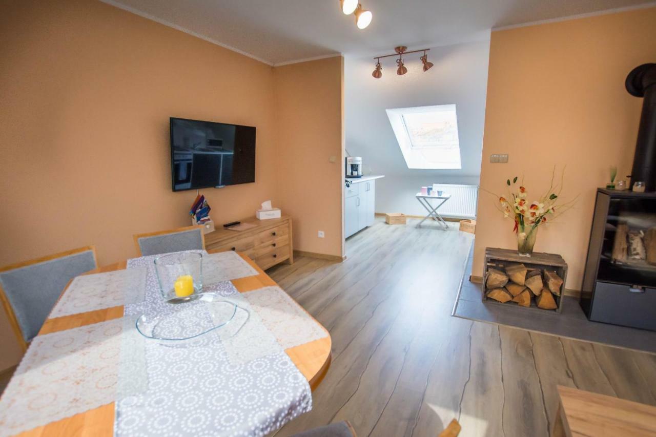 Apartament Cch เคล์มโน ภายนอก รูปภาพ